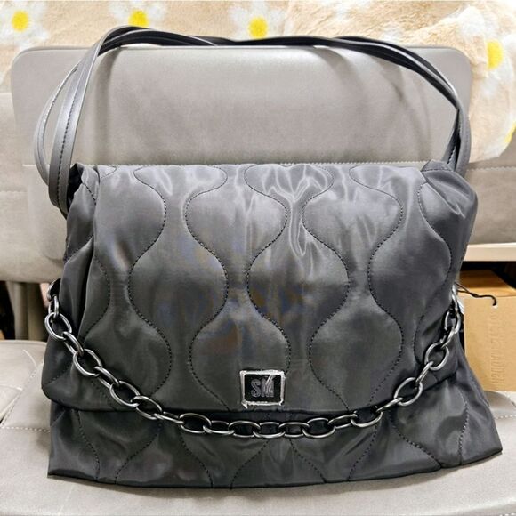 NEW Steve Madden Puffer Shoulder Handbag - Picture 1 of 3